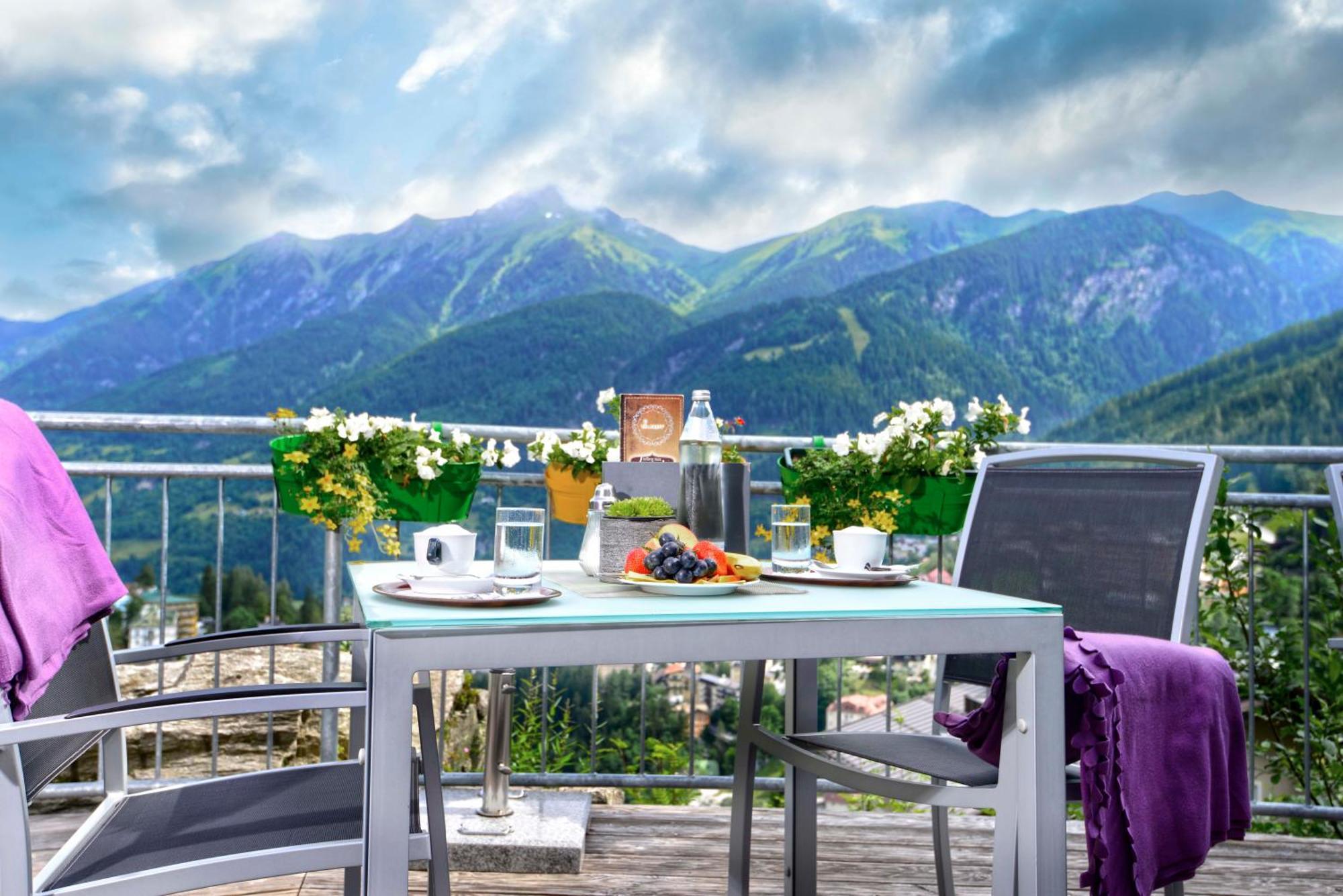 Gesundheitszentrum Baerenhof Bad Gastein Buitenkant foto