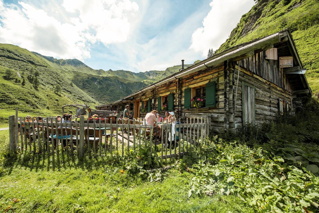 Gesundheitszentrum Baerenhof Bad Gastein Buitenkant foto