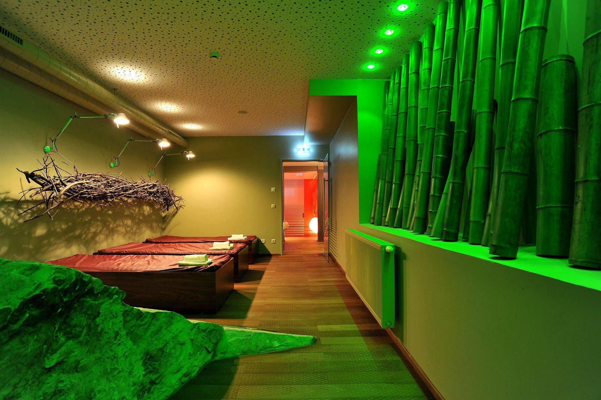 Gesundheitszentrum Baerenhof Bad Gastein Buitenkant foto